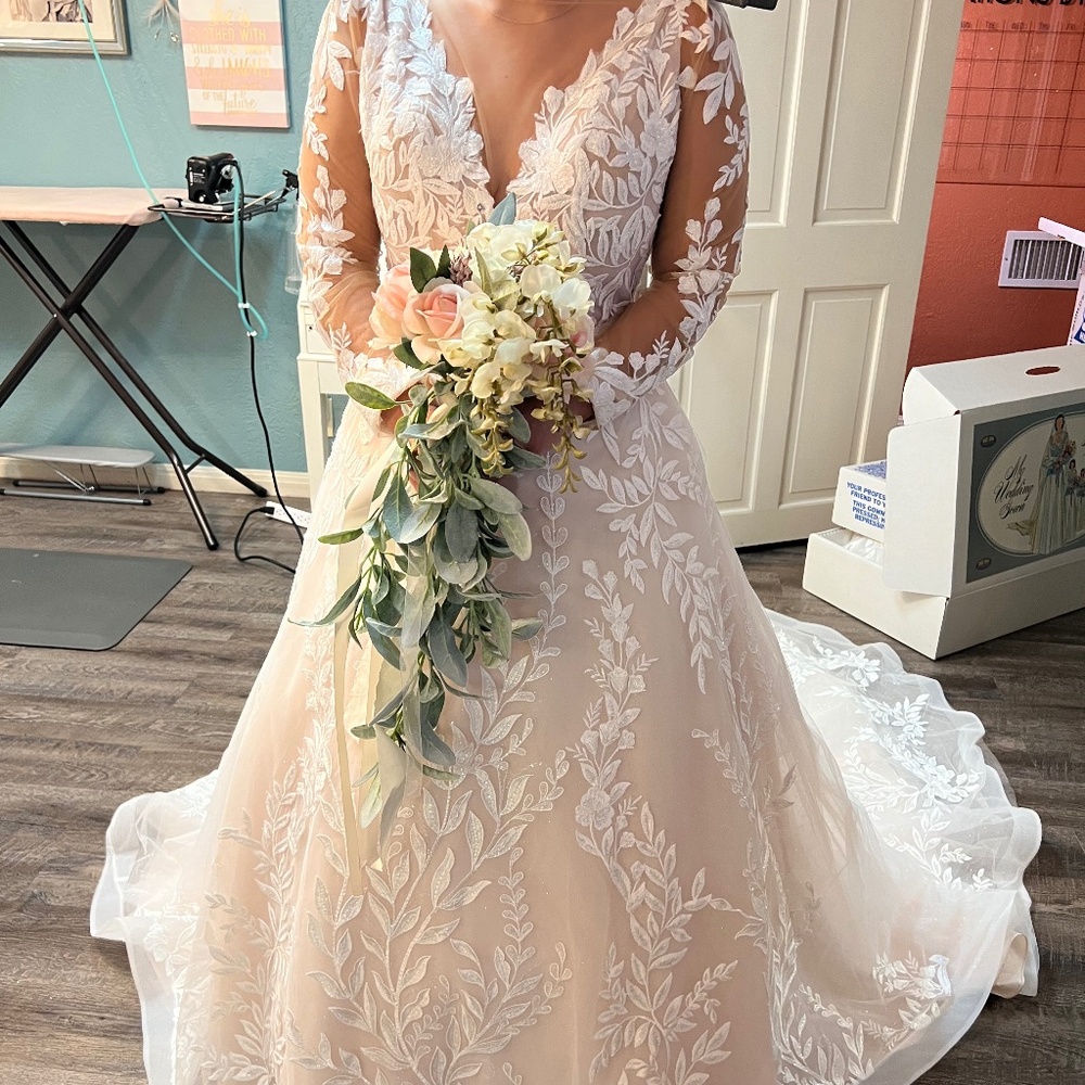 BRAND NEW Kitty Chen Wedding Dress